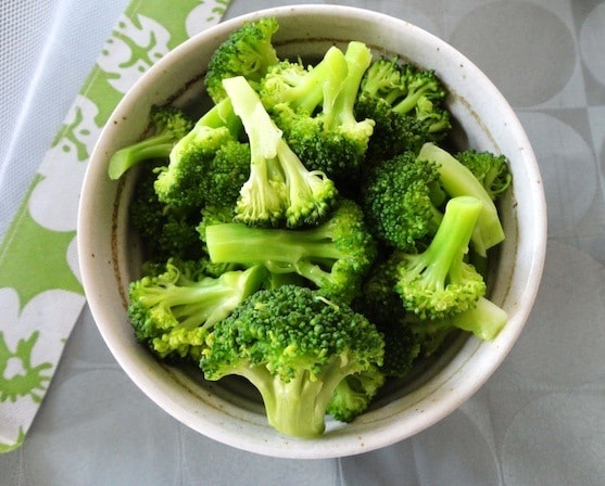 Which is healthier: Brocolli or Kale?