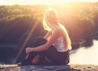 Stop Doubting Yourself! Live A Brilliant, Awesome Life And Get Rich Stop Doubting Yourself