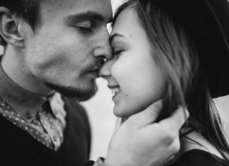 Happy couples: How to keep relationships healthy sweet couple