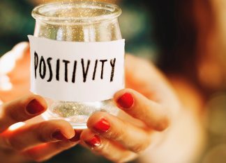 12 Ways To Overcome Negative Thoughts (In 10 Minutes Or Less)