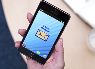 12 Flirty Texts To Send When You’re Away From The Person You Love