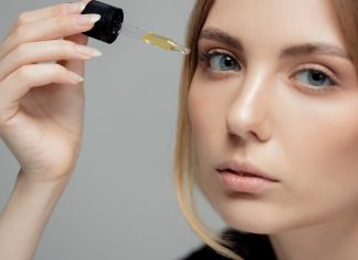 7 Beauty Benefits Of Castor Oil For Eyes You Need To Know About Castor Oil For Eyes