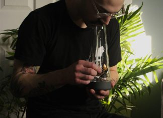 A Guide to Bong History bong history