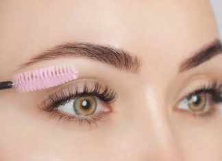 Benefits of Vaseline For Eyelashes