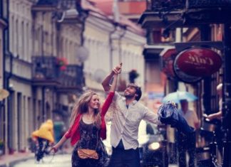 “Prioridating” Might Be the Key to Finding Long-Term Love