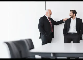 How To Find The Right Mentor For You Experienced mentor and mentee having a constructive career discussion