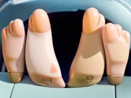 Difference Between Making Love And Having Sex Loving couple walking hand in hand representing emotional intimacy